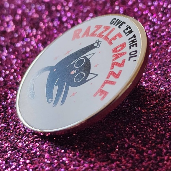 GIVE EM THE OL RAZZLE DAZZLE Cat Leg Up Showing Butt Funny Kitty Yoga Enamel Pin - Picture 3 of 3